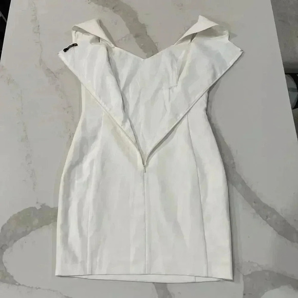 Mango Basics Sweetheart Neckline Asymmetrical Zipper White Dress Women’s Size 6 - Picture 5 of 6
